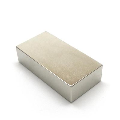 ISO14004 2004 승인된 N52 네오디미엄 자석 막대기 환경용 100 x 50 x 20mm