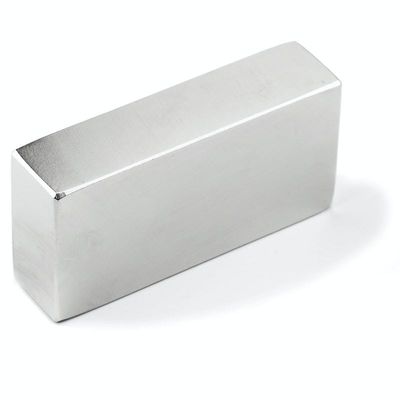 15-20일 납품 시간 커스터마이즈 된 거대 N52 블록 네오디미엄 자석 100x50x20mm ±1% 관용