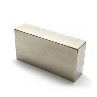ISO14004 2004 승인된 N52 네오디미엄 자석 막대기 환경용 100 x 50 x 20mm