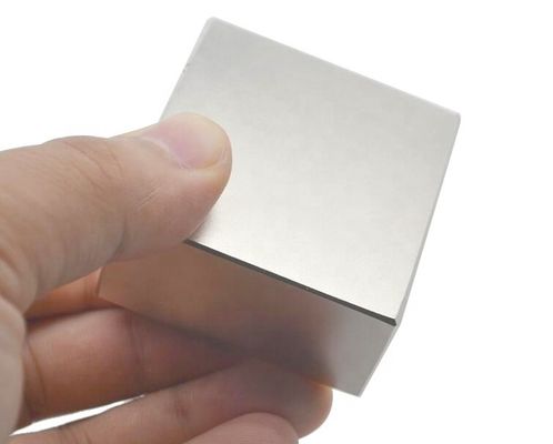 ISO9001 2000 N52 네오디미엄 자석 수퍼 강성 NdFeB 50x50x25mm 가공 서비스