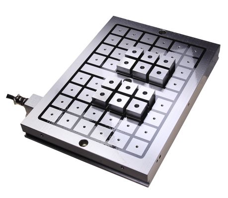 50x50mm 스톨 CNC 가공 센터 일렉트로 영구 자석 턱 부드러운 절단