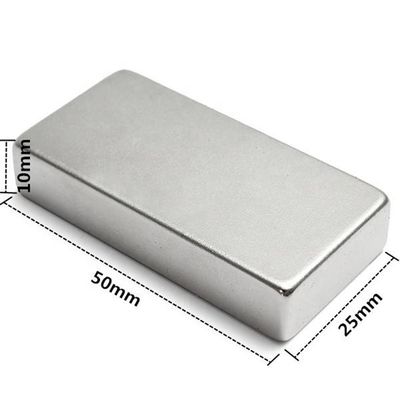최대 작동 온도 60°C NdFeB 자석 N52 슈퍼 강 블록 50x25x10mm 네오디미움