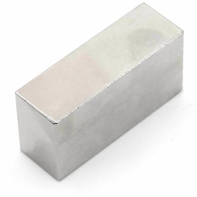 최대 작동 온도 60°C NdFeB 자석 N52 슈퍼 강 블록 50x25x10mm 네오디미움