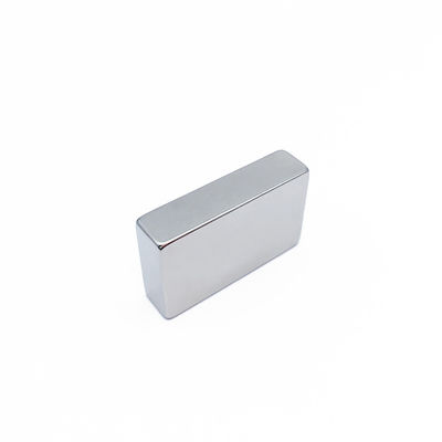 N52 초강성 네오디미엄 자석 F20x10x5mm 자석 물질에 대한 허용도 ±0.05mm