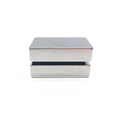 N52 초강성 네오디미엄 자석 F20x10x5mm 자석 물질에 대한 허용도 ±0.05mm