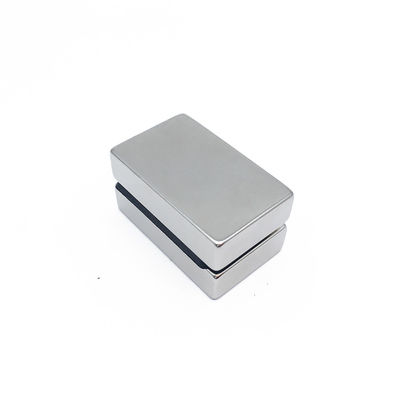 N52 초강성 네오디미엄 자석 F20x10x5mm 자석 물질에 대한 허용도 ±0.05mm