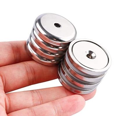 네오디미엄 자석 N52 원형 기지 반 침몰 구멍 ± 0.05MM 허용력 강한 자석
