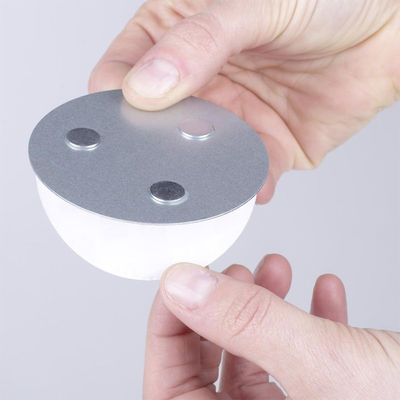 정밀 허용량 /-0.05mm 및 25N 이상의 당기 힘 감지기에 대한 자기 보유기