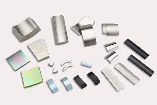 NdFeB 마그네트 산업용 마그네트 영구 SmCo ALNICo 페리트 네오디미움 자기 물질