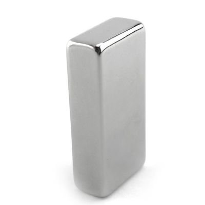 온도 응용 프로그램은 Neodymium 자석 슈퍼 강 N52 50 30 보다 더 멀리 보지
