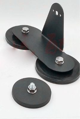 D88x8mm 둥근 고무로 코팅 된 자석 기판 외선 실과 함께 45kg 당기 힘 둥근 모양