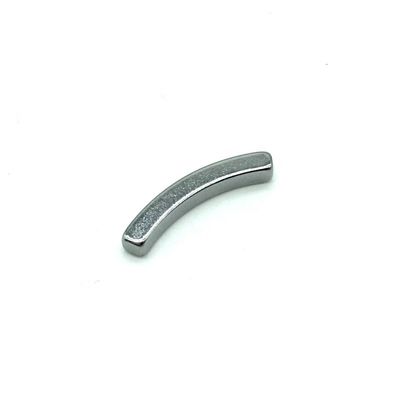 의학적 기기에 맞춤형 R18.25xr15.75x2.5mm N52 아크 네오디미엄 자석