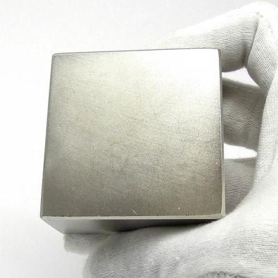 산업용 자석 블록 네오디미움 NdFeb 50x50x25mm 강한 자기 특성을 가진