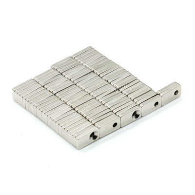 맞춤형 크기의 냉장고에 대한 Countersunk 구멍 직사각형 자석
