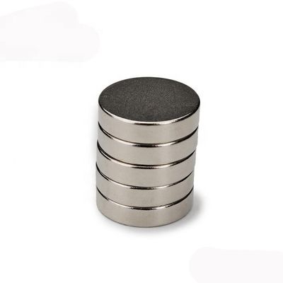 20 년의 경험과 ISO9001 ISO/TS 16949 인증을 가진 네오디륨 자석
