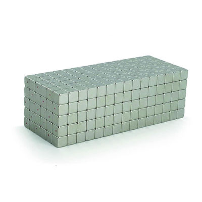 ±1% 허용 N35 N52 5mm 큐브 네오디미엄 자석 1.14KG ISO9001 2000 시스템으로 당겨