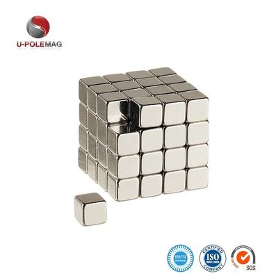 ±1% 허용 N35 N52 5mm 큐브 네오디미엄 자석 1.14KG ISO9001 2000 시스템으로 당겨