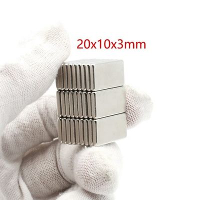 직사각형 얇은 자석 20x10x3mm 최대 작업 온도 80 센티그라드 3.3kg 힘