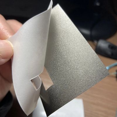 RFID EMI 및 셀 호환성을 위한 부드러운 표면 전자파 페리트 흡수 물질